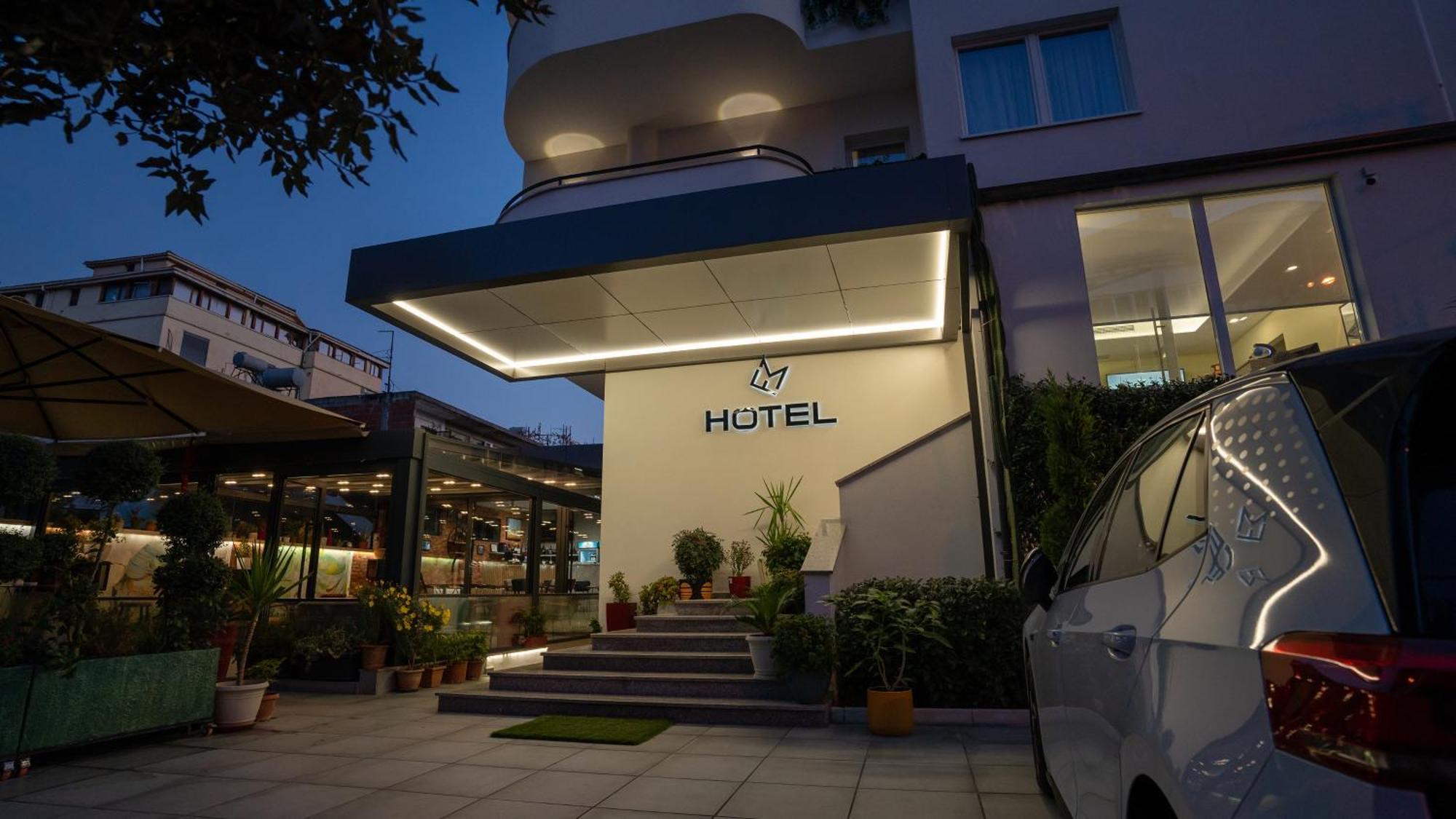 F&M Hotel 2 Tiranë Luaran gambar
